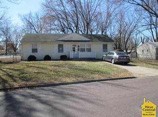 1601 Honeysuckle Rd, Sedalia, MO 65301