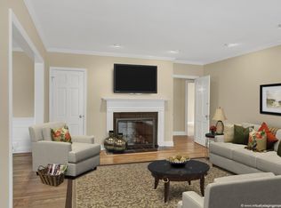 6800 N Charles St, Towson, MD 21204