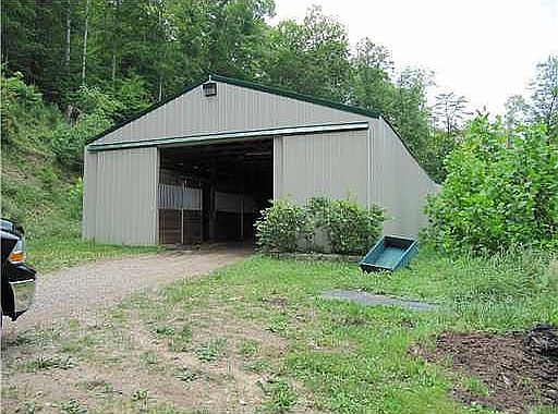 108'x34' Barn
