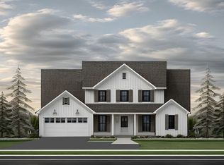 40 Wildwood Path, Raynham, MA 02767