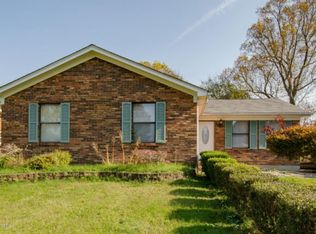 2005 Millgate Rd, Louisville, KY 40223