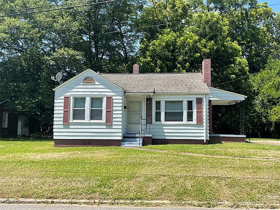 3rd image of 826 Hamrick St