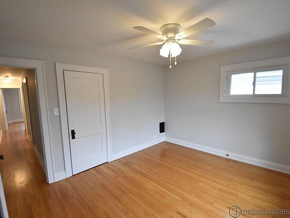4th image of 2961 Indianola Ave