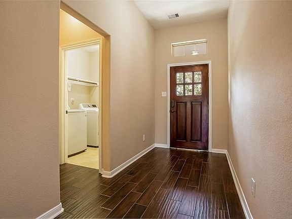 3rd image of 30 Wood Drake Pl