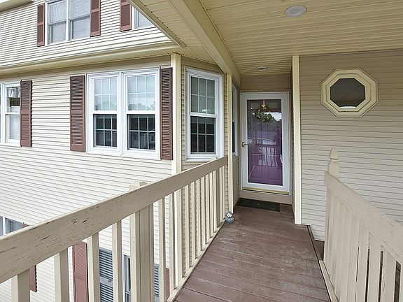 4th image of 107 Scenic Dr
