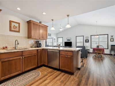 3711 Bluebird Dr SW, Cedar Rapids, IA, 52404