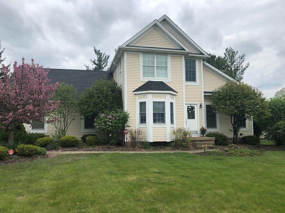 1st image of 148 Brentwood Dr