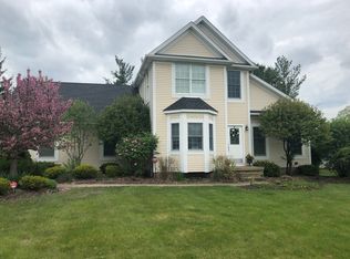 148 Brentwood Dr, Hudson, OH 44236