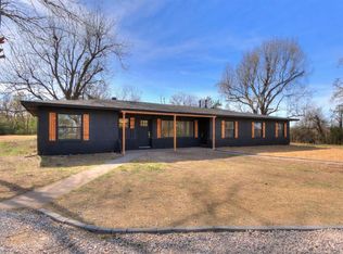 300 Oak St, Midwest City, OK 73110