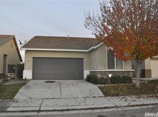 7497 Sun Castle Ln, Sacramento, CA 95823