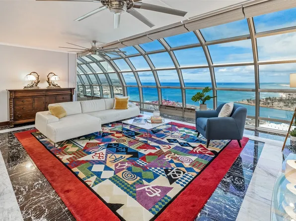 415 South St APT 4202, Honolulu, HI 96813