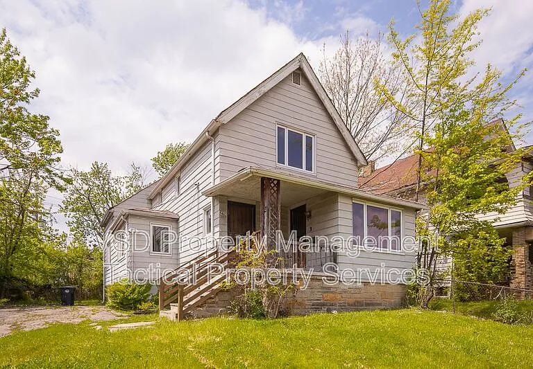 3408 E 140th St #2 — Photo 6