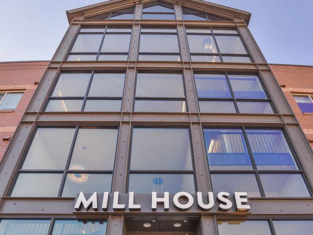 Mill House — Photo 3