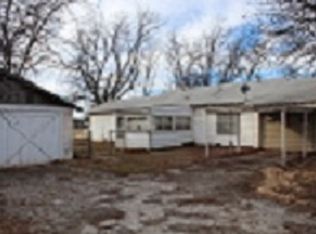 201 S Park Ave, Iowa Park, TX 76367