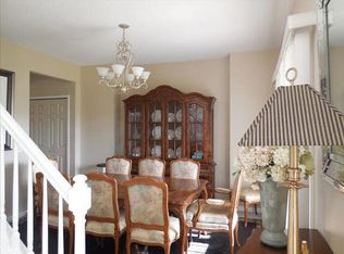 6841 Pine Creek Ct, Temperance, MI 48182