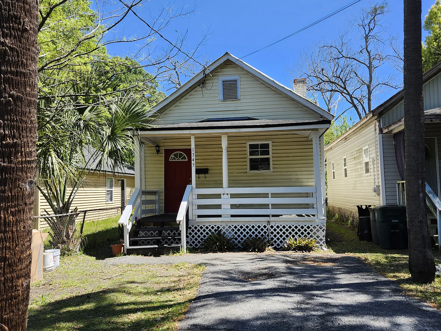 1345 Palmetto St — Photo 2