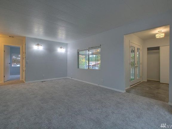 5th image of 2500 S 370th St Unit 16