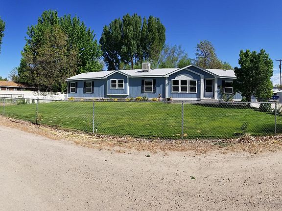 2nd image of 1304 E Blanco Blvd
