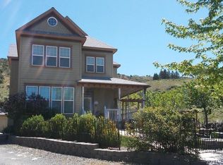 861 S East St, Lakeview, OR 97630