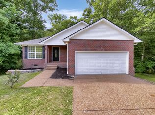 7452 Penngrove Ln, Fairview, TN 37062