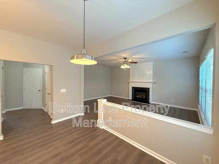 10016 Heatherly Ct — Photo 9