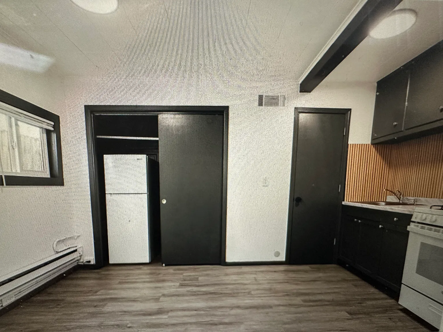 Studio, 400 sqft, $550 — Photo 4