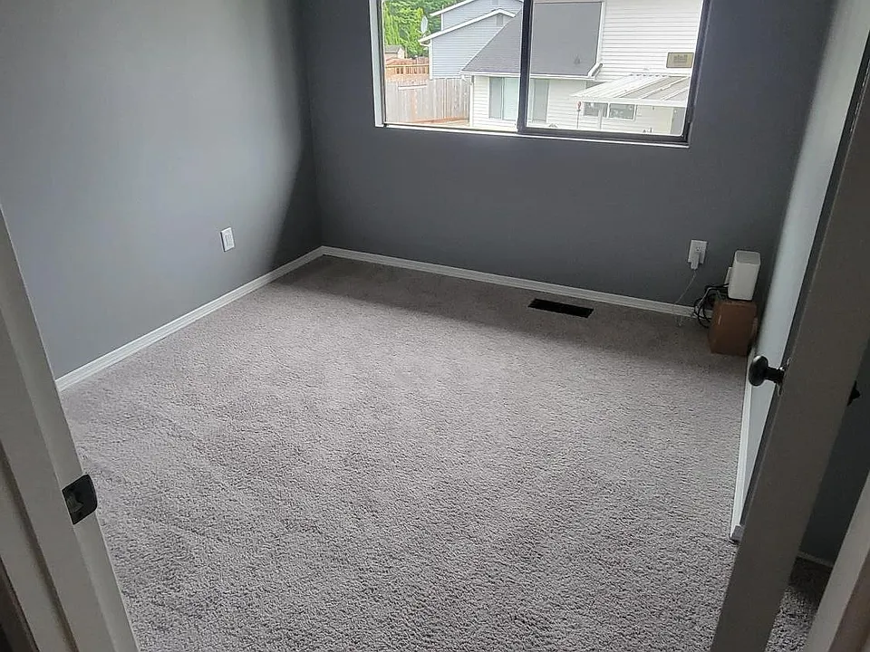 26803 Avon Ct