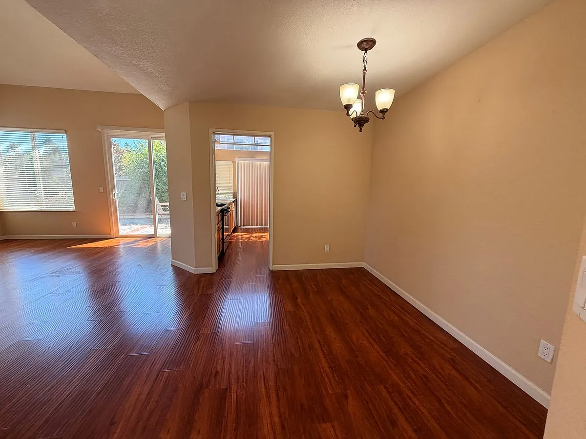 Building Photo - 3906 Eilene Ct