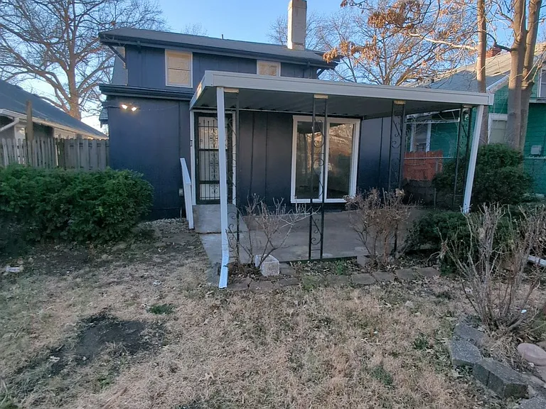4119 S Benton Ave — Photo 28