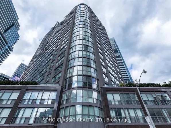 24 Wellesley St W, Toronto, ON