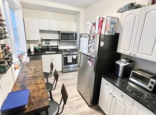 1109 Boylston St, Boston, MA 02215