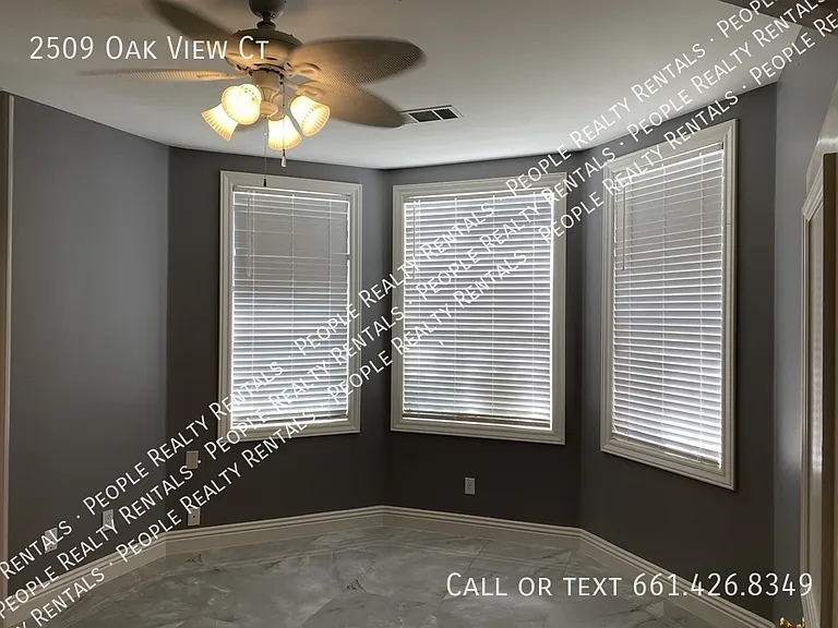 2509 Oak View Ct — Photo 6