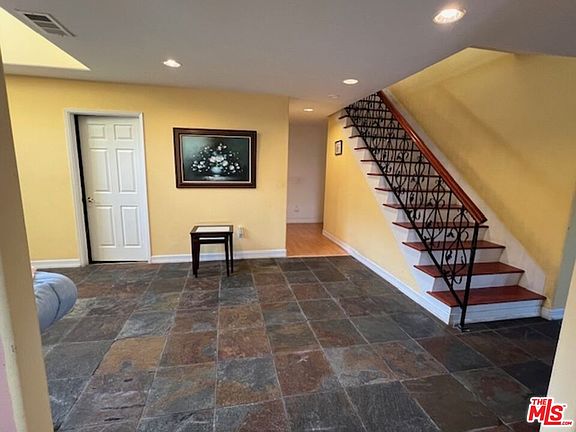 4th image of 17355 Lemac St