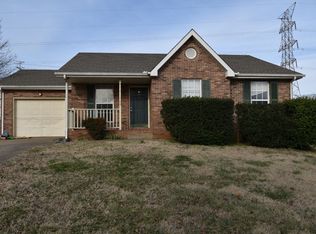 200 Bradley Ct, Clarksville, TN 37043