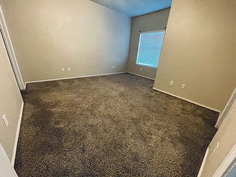7561 Lazy Spur Blvd — Photo 9