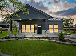 308 Sweet Gum Ln, Somerville, TX 77879