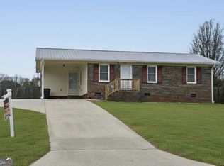 104 Fincher St, Cave Spring, GA 30124