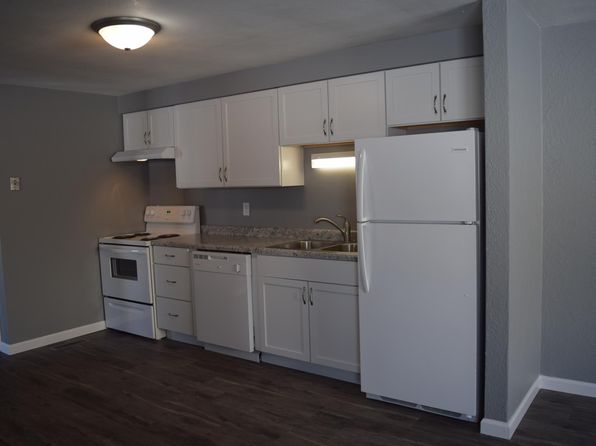 108 Wood Ct APT 2