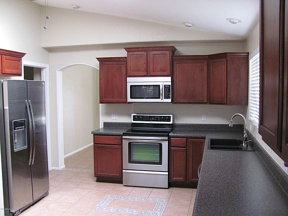 3rd image of 20245 N 37th Ave