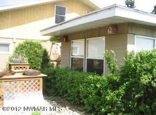 38416 Beach St, Warroad, MN 56763