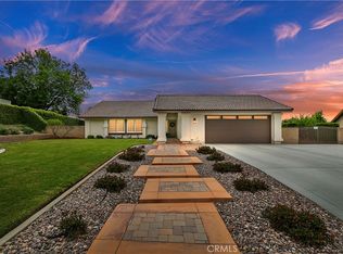 6761 Roanoak Pl, Riverside, CA 92506