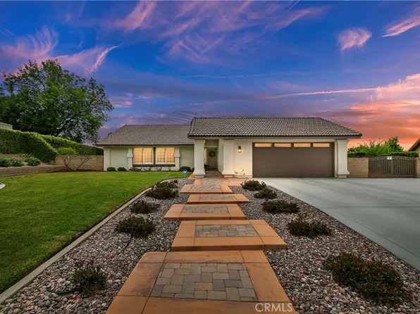 6761 Roanoak Pl, Riverside, CA 92506