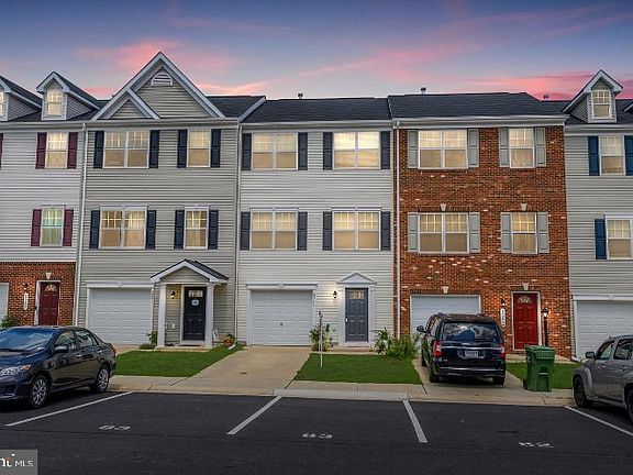 2nd image of 2243 Mallard Landing Dr