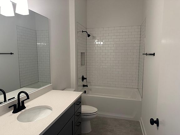 3rd image of 1272 3rd Ave S #202