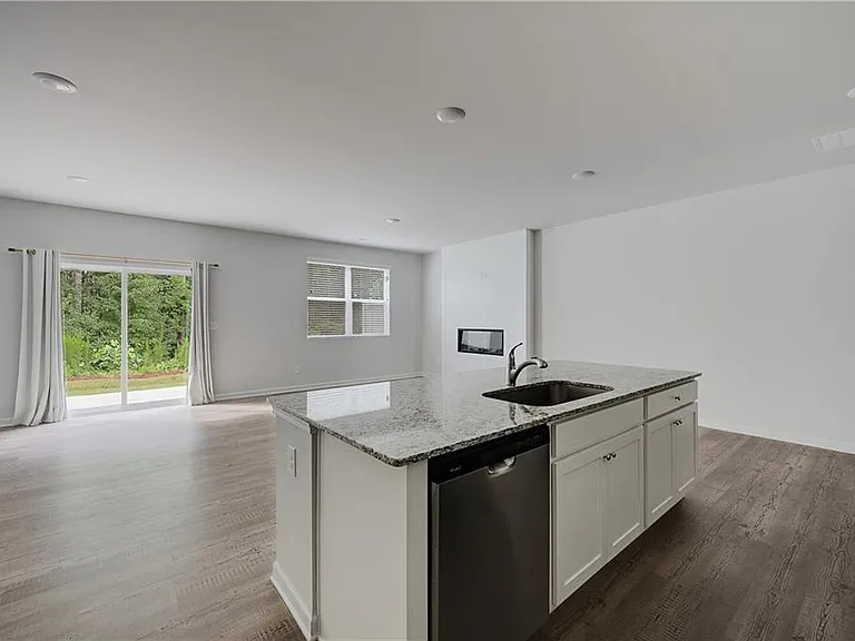 5141 Sidney Square Dr — Photo 15