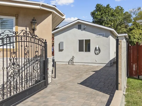 10801 Wescott Ave #1/2, Sunland, CA 91040