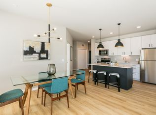 5118 Lacy Rd #0B-1BA, Madison, WI 53711