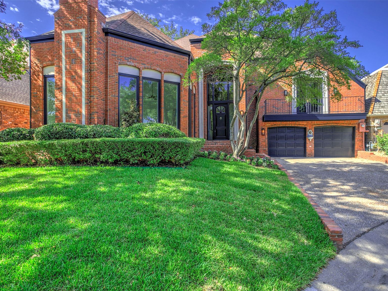 5919 Club Hill Pl, Dallas, TX 75248 | MLS #20841346 | Zillow