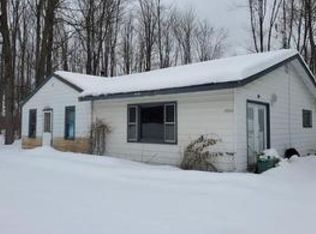 4006 W M 32, Gaylord, MI 49735