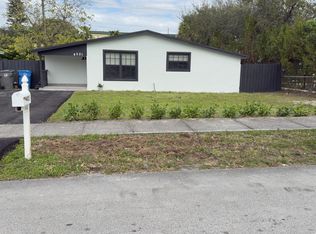 4021 SW 27th St, Hollywood, FL 33023